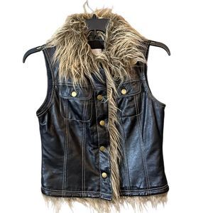 Wilson Leather Maxima Vest Faux Fur Trim Button Front Genuine Fitted Size medium